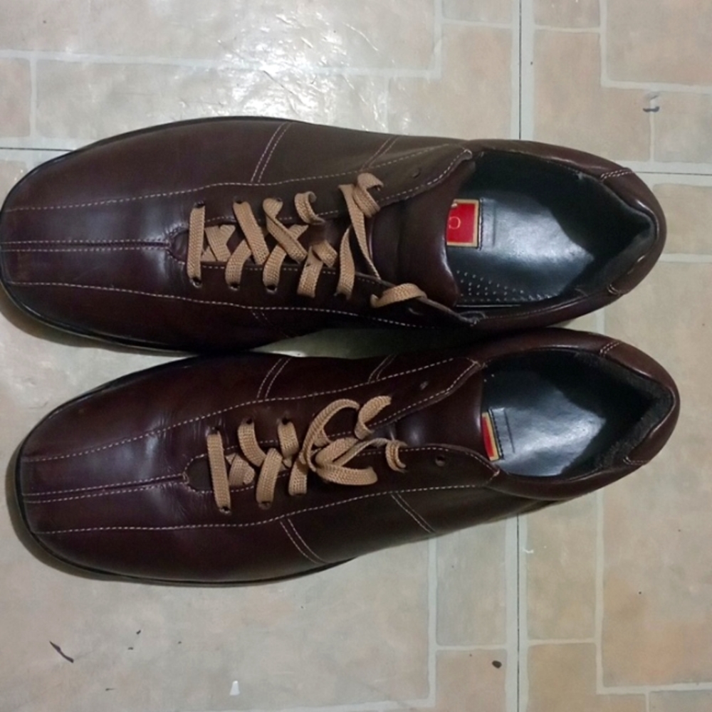 Cole Haan men brown leather shoes